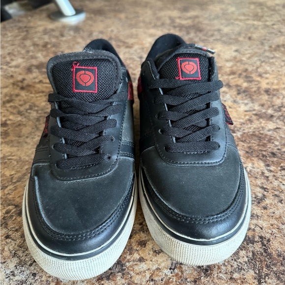 C1rca Skate Shoes, Size 7 (37.0) - Picture 5 of 7